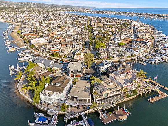 Aerial8Web