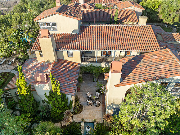Aerial10Web