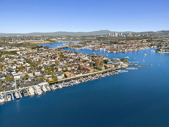 aerial8Web