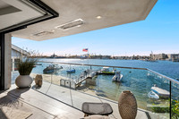 304 S Bayfront
