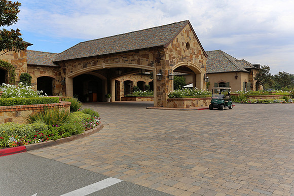 Clubhouse1