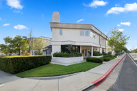 721 Marigold