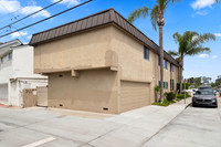 711.5 N Bay Front