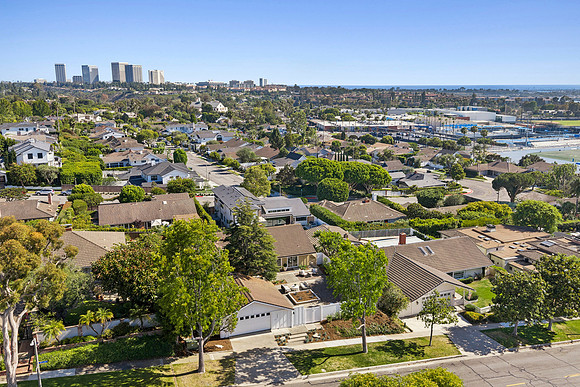 Aerial8Web