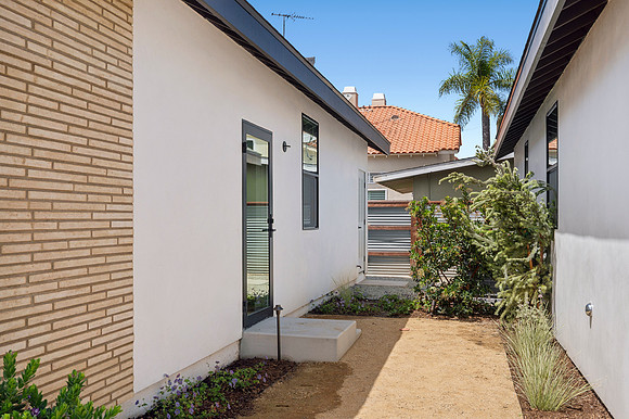 Exterior6HiRes