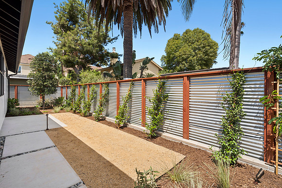 Exterior8HiRes