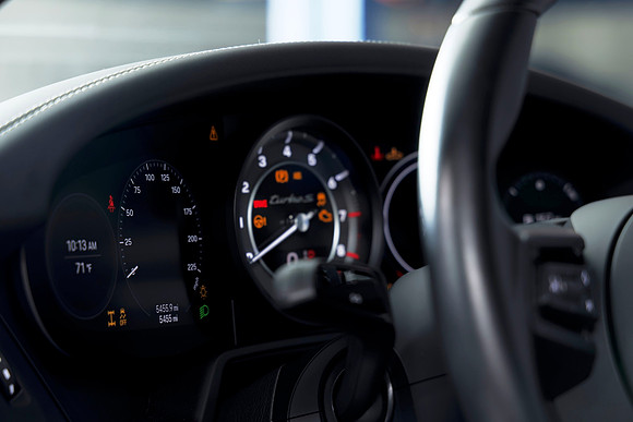 Silver_911TurboS-Web 21