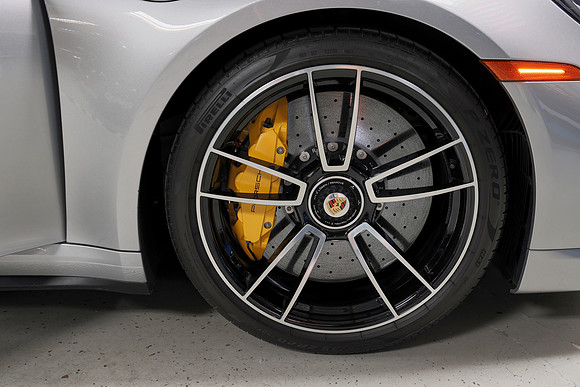 Silver_911TurboS-HiRes 28