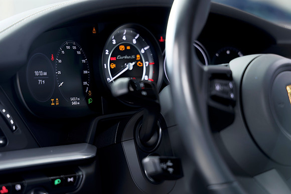 Silver_911TurboS-Web 22
