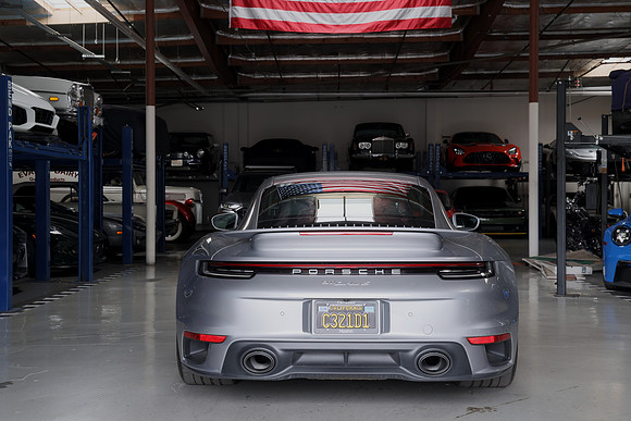 Silver_911TurboS-HiRes 32