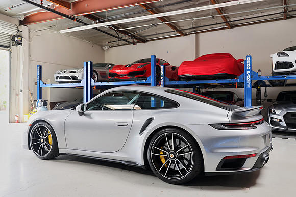 Silver_911TurboS-HiRes 10