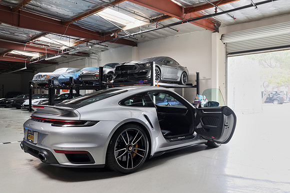 Silver_911TurboS-HiRes 12
