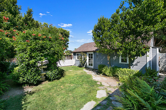 Exterior4Hires