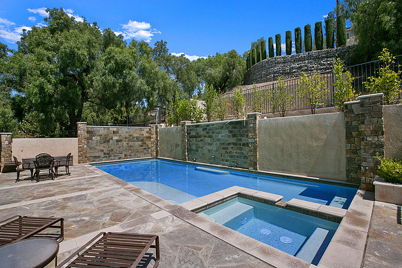 Exterior9web