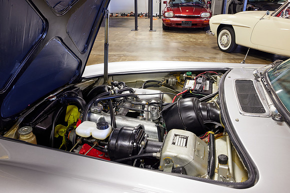 SilverVolvo-Web 32