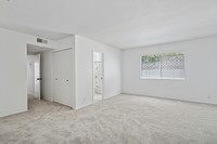 Front_15Web