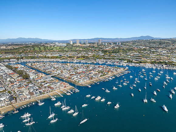 Aerial10Web
