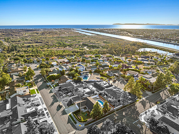 Aerial1Web_V2