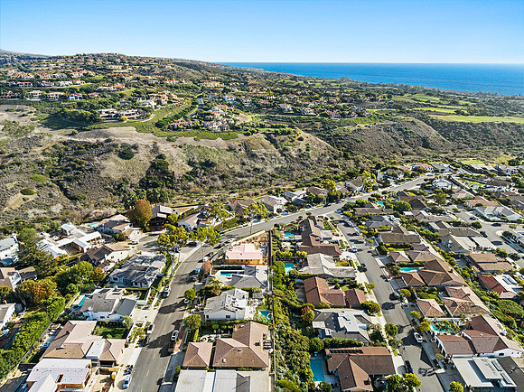 Aerial10Web