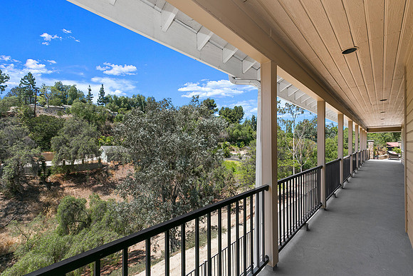 Exterior4web