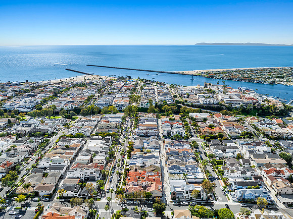 Aerial8Web