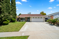 5359 E Cresthill