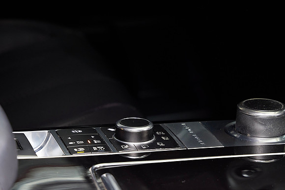 2014_Rover_White5_web