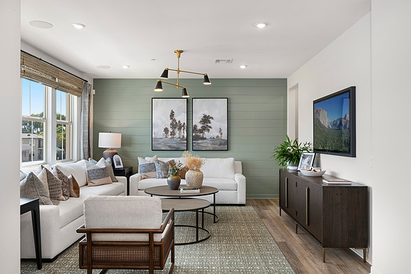ResidenceFour_3Web_R1