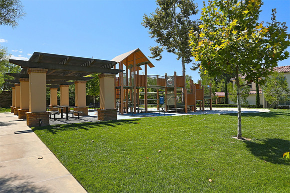 Stonegate_Park2