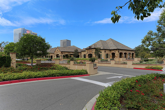 Clubhouse5
