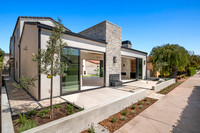 223 Via Mentone